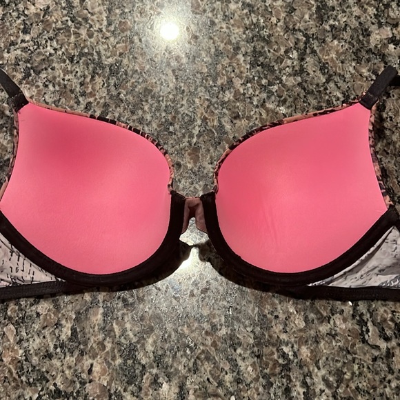 Victoria’s Secret PINK Bra NWOT - Picture 4 of 4